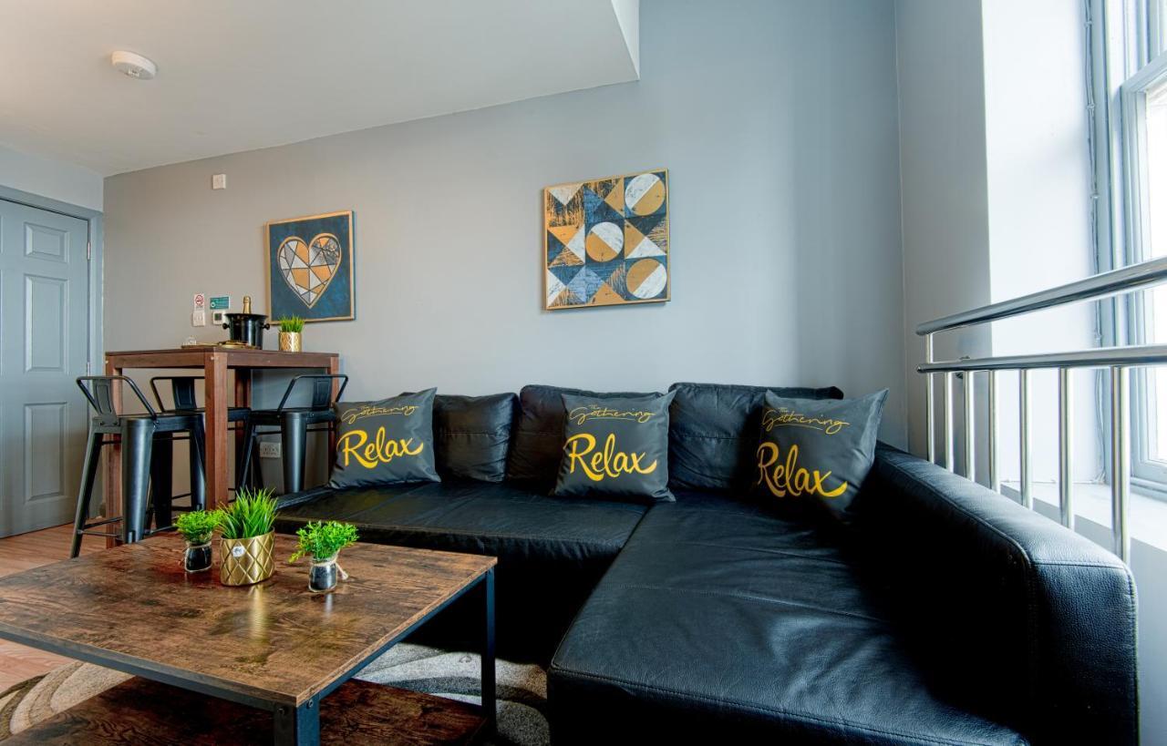 Ferienwohnung The Eistedfod Penthouse - Berwyn House Wrexham Exterior foto