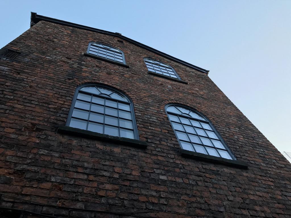 Ferienwohnung The Eistedfod Penthouse - Berwyn House Wrexham Exterior foto